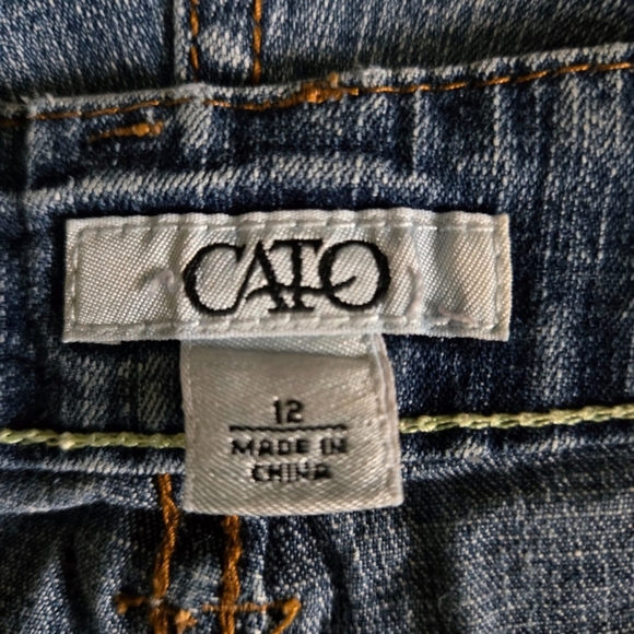 Cato Light Wash Mid Rise Blue Denim Jean Shorts - Picture 9 of 11